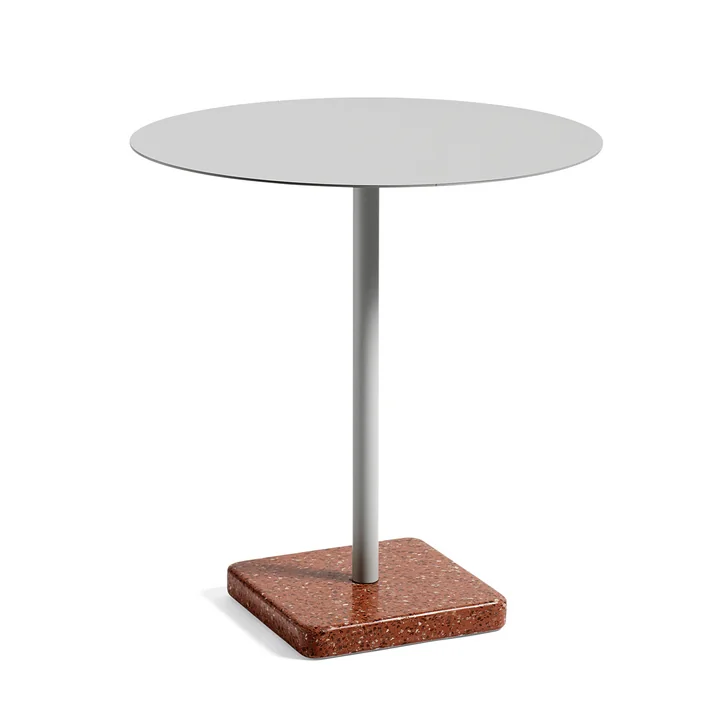 Terrazzo Table ronde Ø 75 cm, gris clair / rouge de HAY
