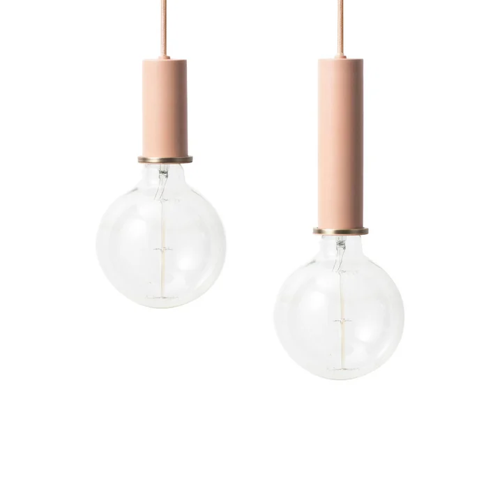The Ferm Living - Luminaire suspendu à douille bas et haut en rose