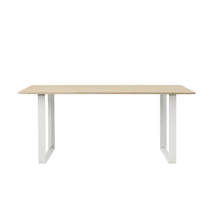 70/70 Table de salle à manger 170 x 85 cm de Muuto en chêne / blanc