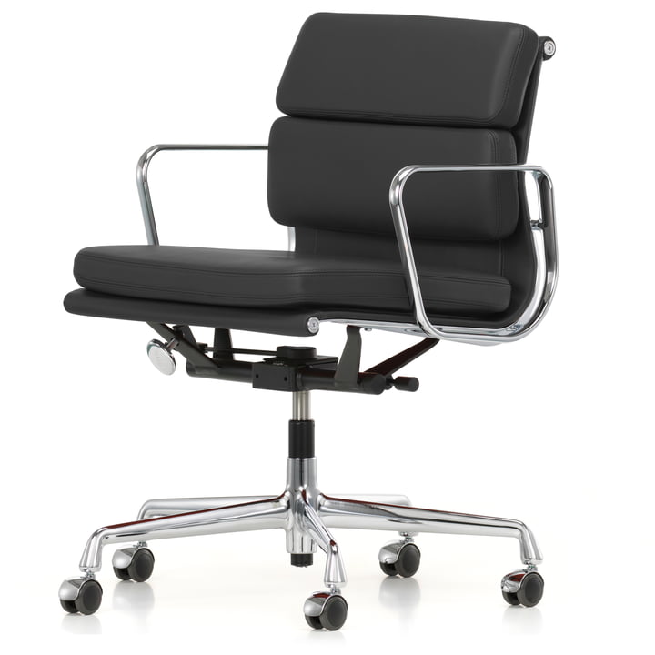 Soft Pad Chair EA 217 Chrome de Vitra pivotant avec accoudoirs en cuir Premium en asphalte (roulettes pour moquette)