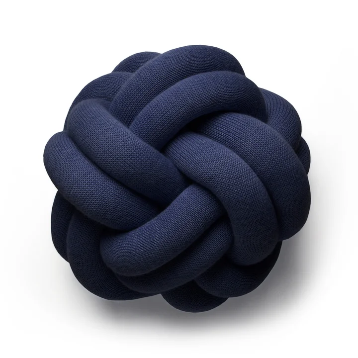 Knot Coussin, navy de Design House Stockholm