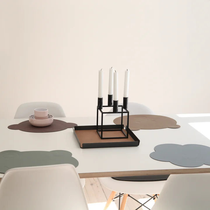 Collection de tapis de table pour enfants par Lind DNA