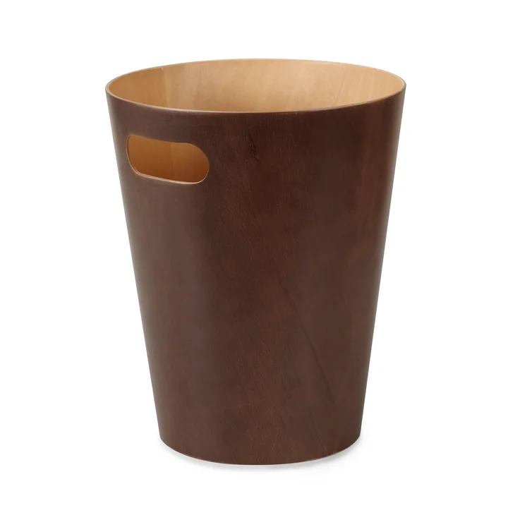 La corbeille à papier Woodrow d'Umbra en couleur espresso