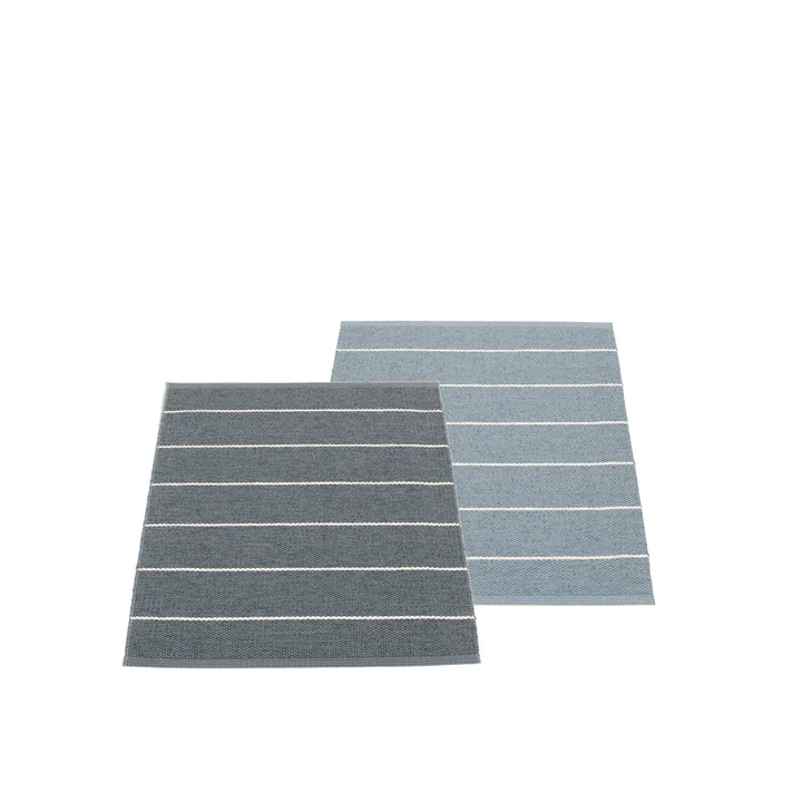 Carl tapis réversible 70 x 90 cm de Pappelina en granit / Tempête