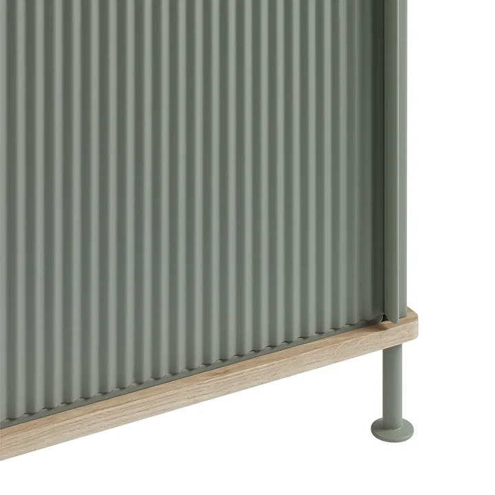 Sideboard Enfold haut par Muuto en chêne / Dusty Green