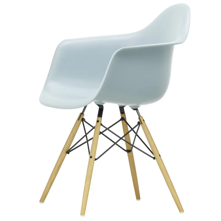 Der Vitra - Eames Plastic Armchair DAW (H 43 cm), Frêne couleur miel / gris glacé, Patins en feutre blanc