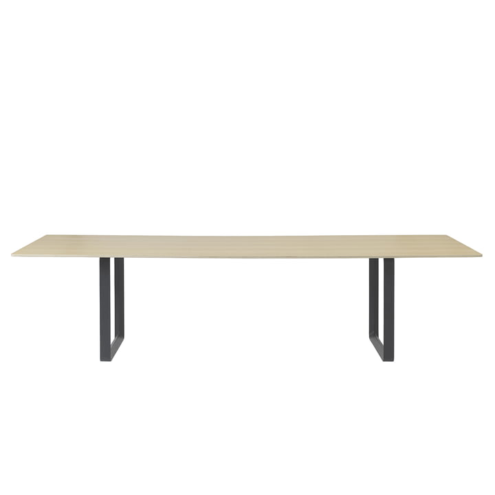 70/70 table à manger 295 x 108 cm de Muuto en chêne / noir