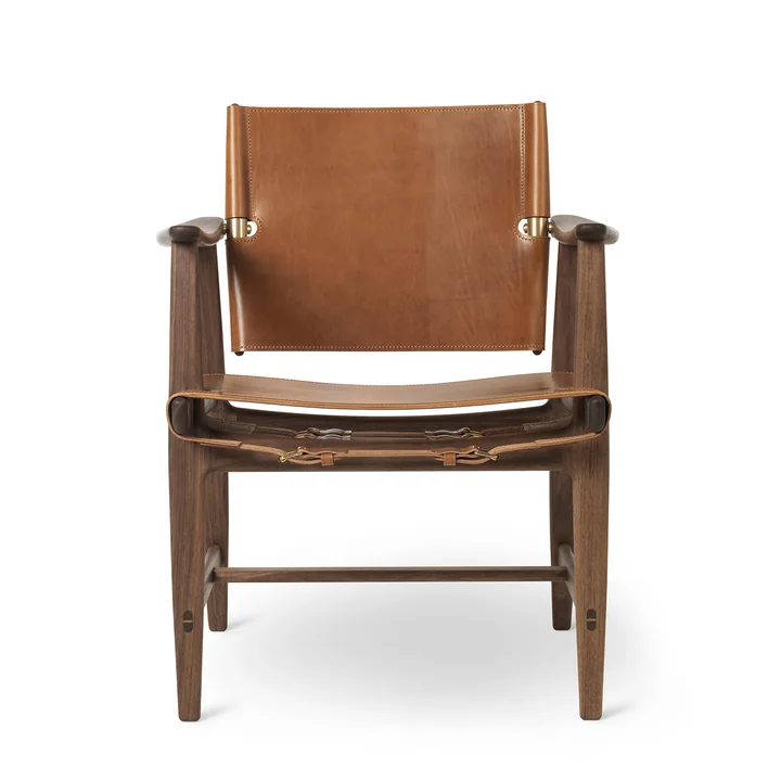 BM1160 Huntsman Chair, huilé noyer / Cuir de selle cognac (raccords laiton) par Carl Hansen