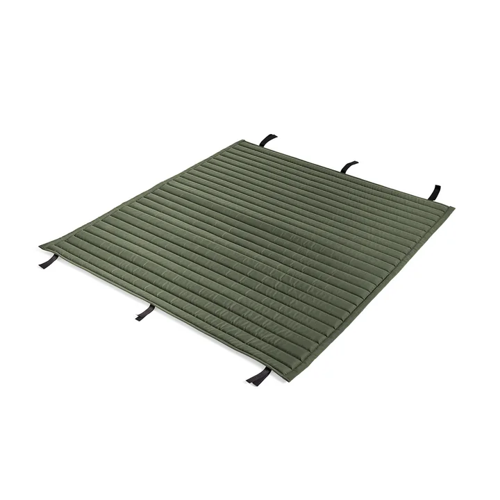Palissade Quilted Cushion pour canapé lounge de HAY en olive