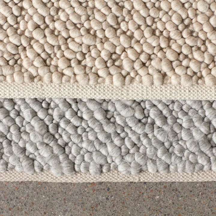 Tapis Gravel en ivoire et gris de Audo