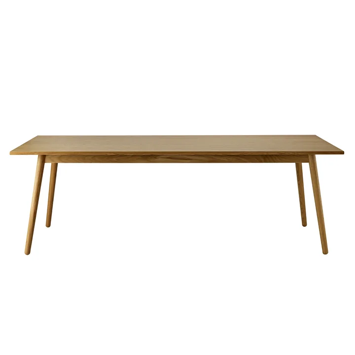 C35C Table de salle à manger, 95 x 220 cm, chêne laqué mat de FDB Møbler