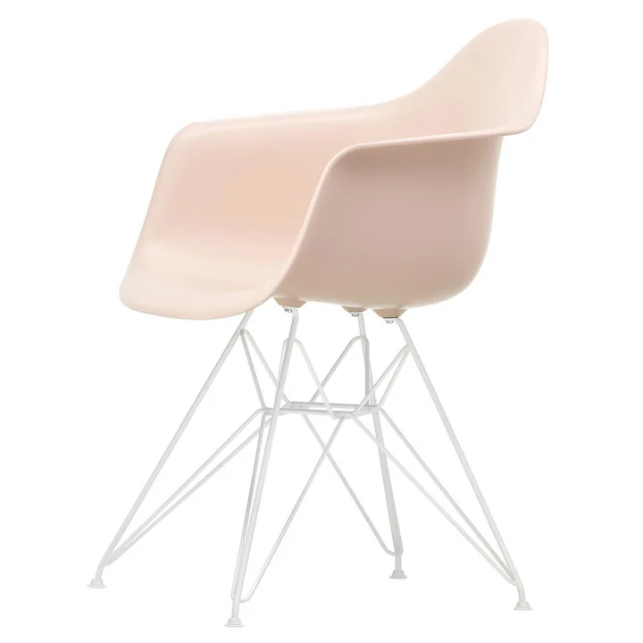 Eames Plastic Armchair DAR de Vitra en blanc / rose pâle (patins en feutre blanc)