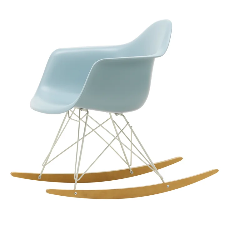 Eames Plastic Armchair RAR de Vitra en érable jaunâtre / blanc / gris glacé
