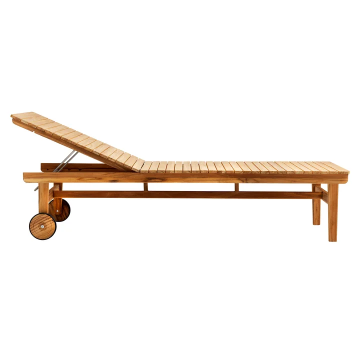 M8 Chaise longue de jardin de FDB Møbler en teck