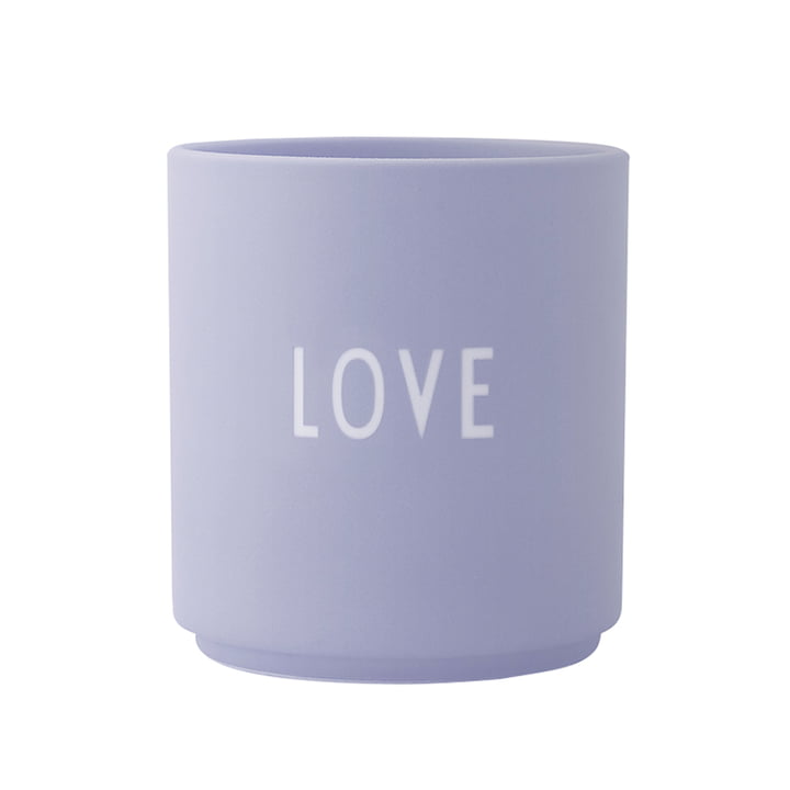 Le mug en porcelaine AJ Favourite, Love / lilas de Design Letters