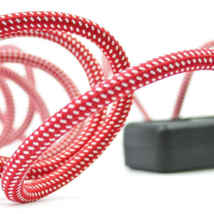 Extension Cord triple prise, Wellington Red (TT-95) de NUD Collection