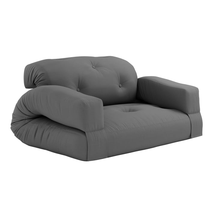 Le canapé Hippo OUT, gris foncé (403) de Karup Design