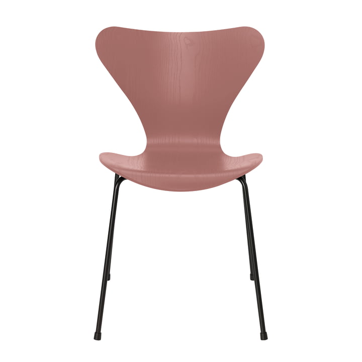 Série 7 chaise de Fritz Hansen en frêne sauvage teinté rose / piètement noir