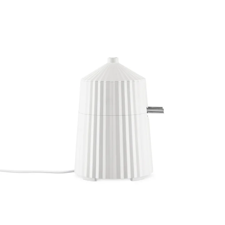 Le presse-citron électrique Plissé, blanc de Alessi