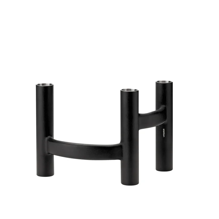 Le chandelier à trois bras, noir de Stelton