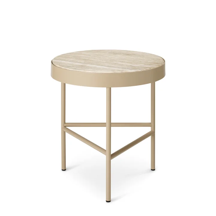La petite table basse Travertine de Ferm Living in cashmere