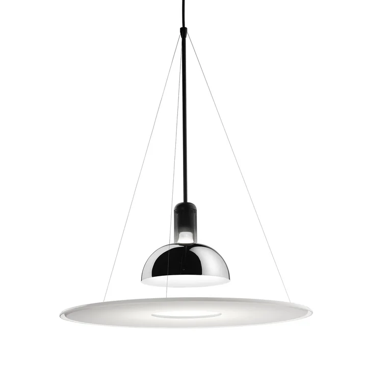 Le luminaire suspendu Frisbi de Flos en chrome