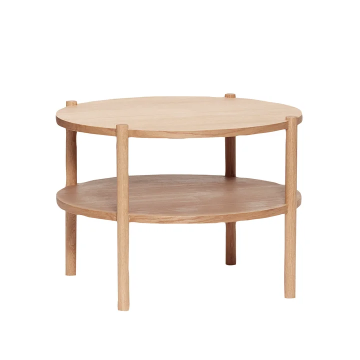 La table basse ronde avec étagère de Hübsch Interior en chêne, nature