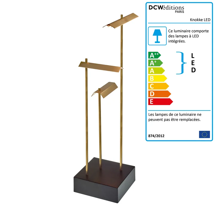 La lampe de table Knokke Akku LED de DCW en laiton