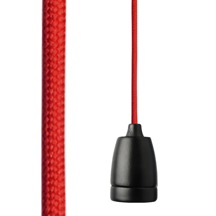 NUD Classic Black - rouge