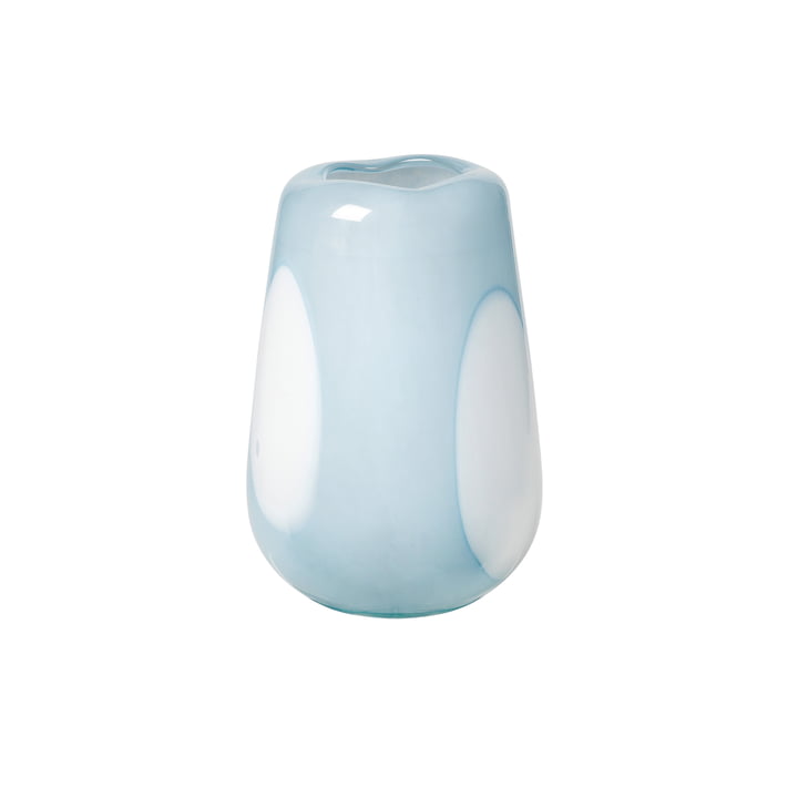 Le vase Ada Dot de Broste Copenhagen en plein air light blue, Ø 18 x H 26 cm
