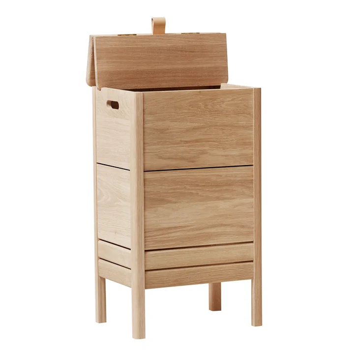 Boîte à linge avec couvercle ouvert