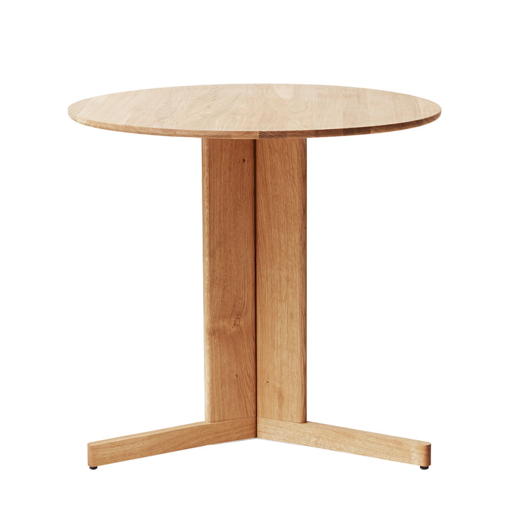 Trefoil Table, Ø 75 cm, chêne blanc pigmenté de Form & Refine