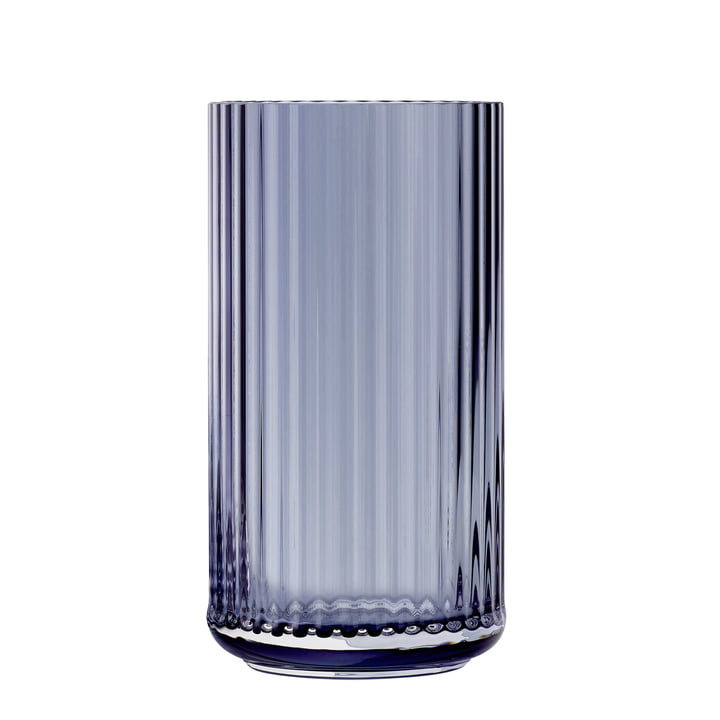 Le vase en verre de Lyngby Porcelæn , H 31 cm, midnight blue