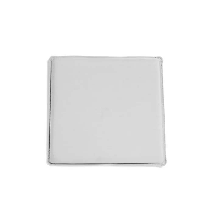 Hee Dining Chair Coussin par HAY dans la taille 39 x 43 cm dans la couleur gris ciel