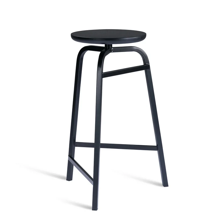 Treble Tabouret de bar de Northern dans la version noir / chêne laqué noir