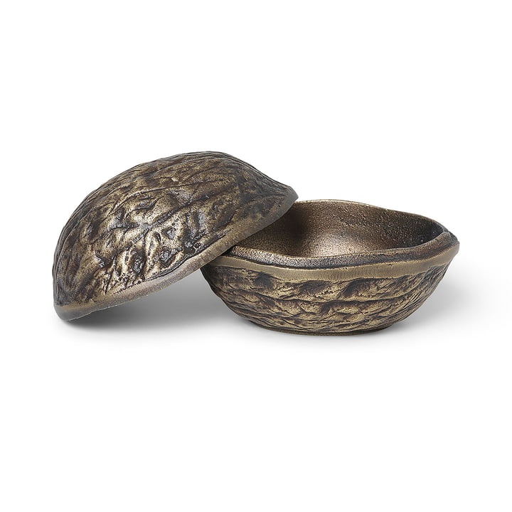 Forest Nut Boîte déco de Ferm Living en finition laiton antique