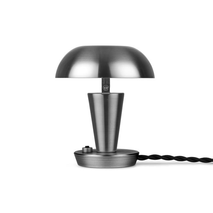 Tiny Lampe de table de ferm Living dans la finition nickelée