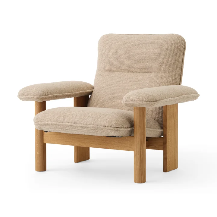 Brasilia Lounge Chair, chêne naturel / Bouclé beige de Audo