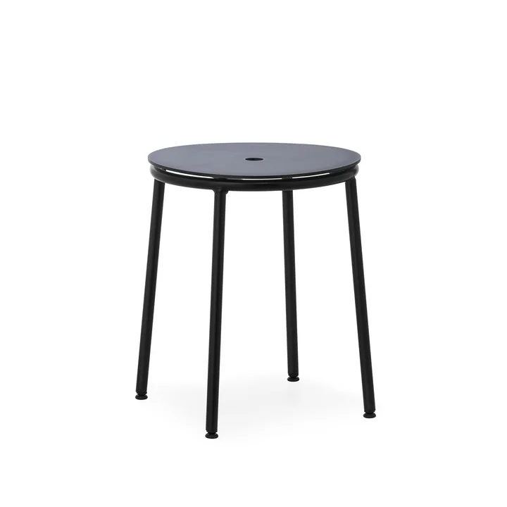 Circa Tabouret, aluminium laqué noir de Norman Copenhagen