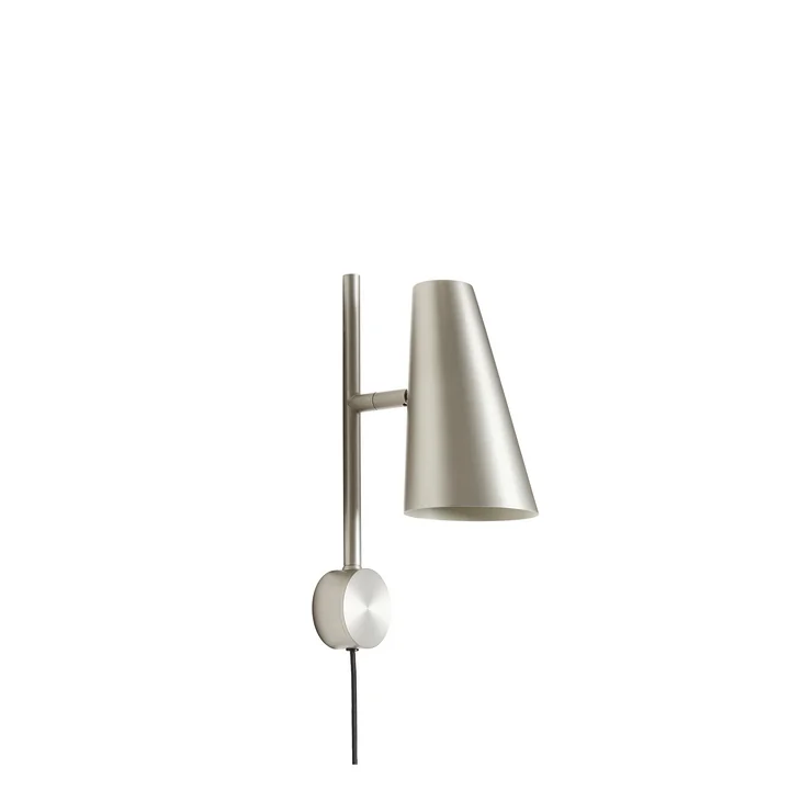Cono Applique murale, satin plated metal de Woud
