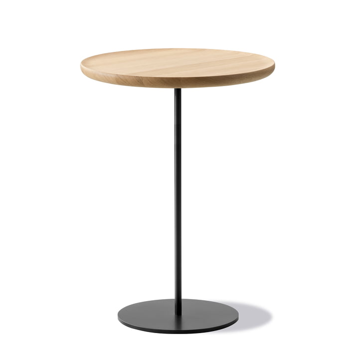 Pal Table d'appoint Ø 44 cm H 52 cm, chêne clair huilé / noir de Fredericia