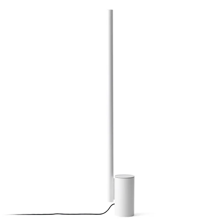Le lampadaire w164 alto par Wästberg en blanc