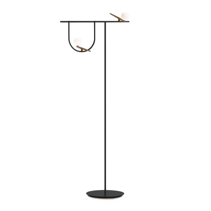 Lampadaire LED Yanzi d' Artemide en laiton brossé / noir