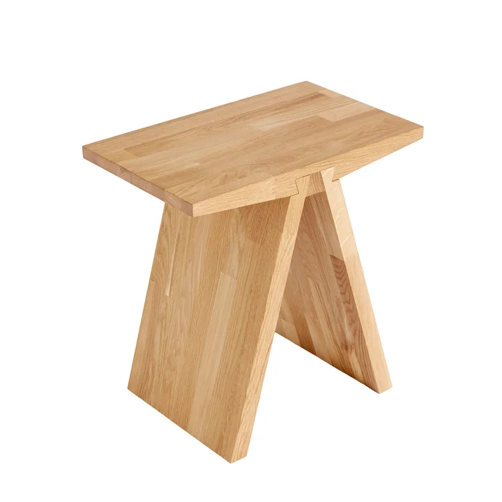 Angle Tabouret, 45 x 45 cm, chêne, vernis clair de Muubs