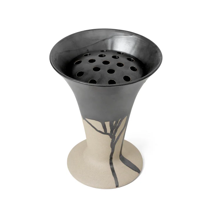 Flores Vase de Ferm Living dans la version sable / noir
