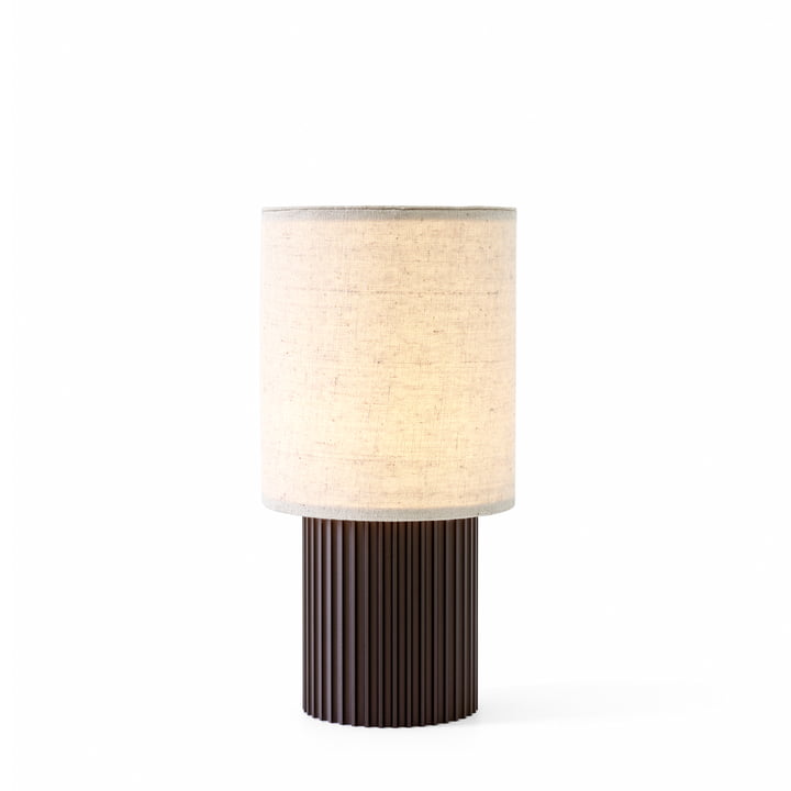 La lampe de table rechargeable Manhattan SC52 de & Tradition en laiton bronzé