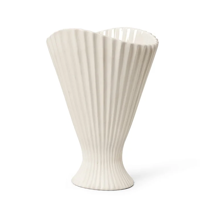 Fountain Vase, blanc cassé de Ferm Living