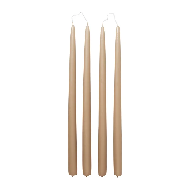 Bougies trempées, Ø 2,2 cm, walnut (set de 4) de Broste Copenhagen