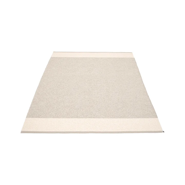 Edit Tapis, 140 x 200 cm, lin / vanilla / stone metallic de Pappelina