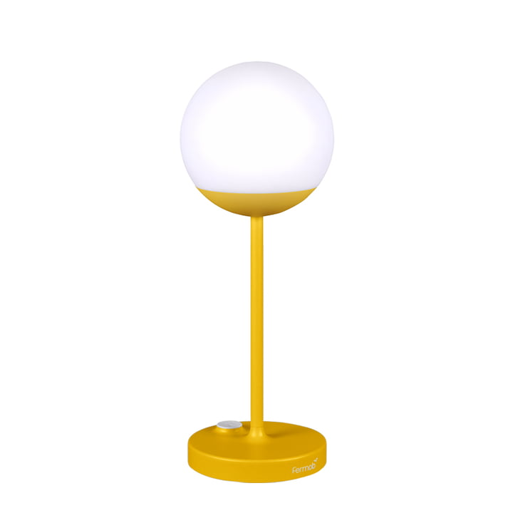 Mooon! Lampe LED rechargeable de Fermob en couleur miel
